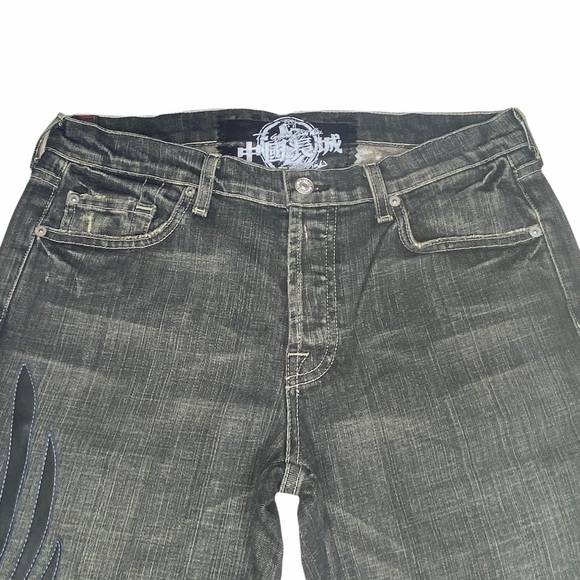 HTF: 7 For All Mankind® x Great China Wall ☻︎ Leather Skull Patch Standard Jeans - Picture 12 of 16